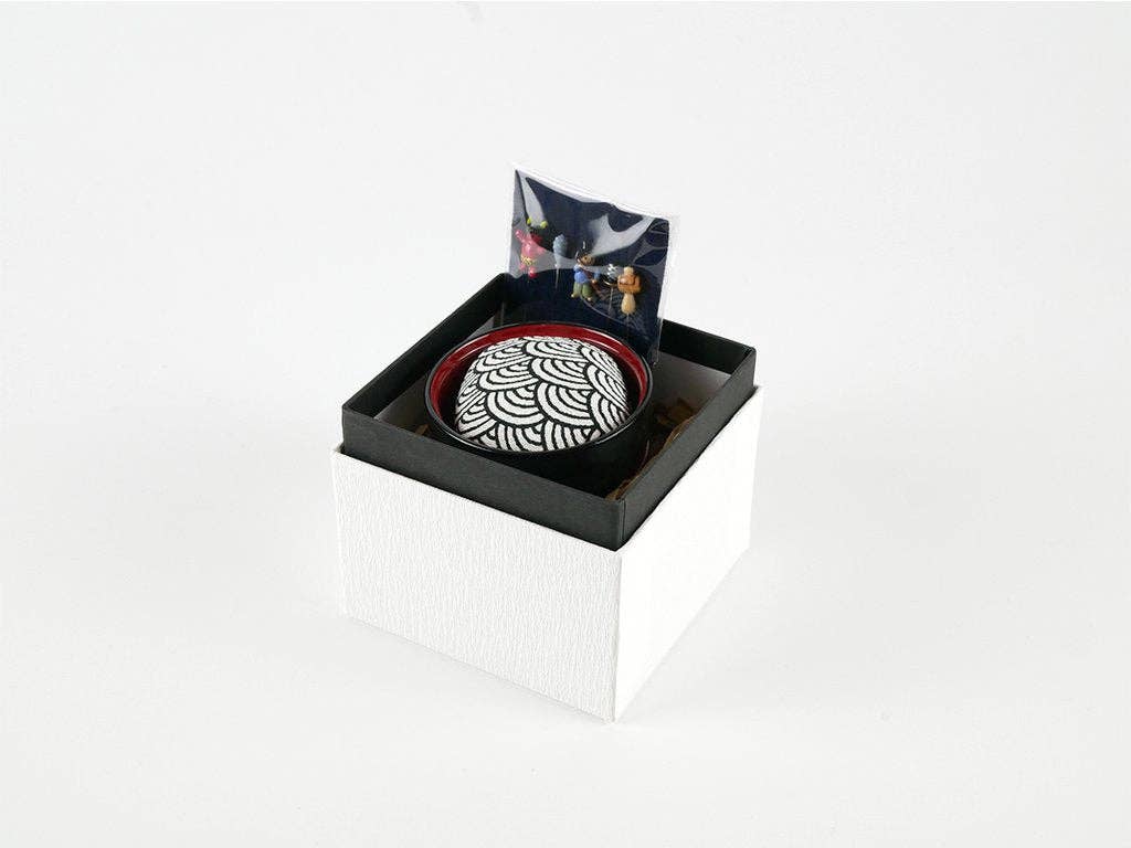 Issun-bōshi Sewing Pin Cushion and Pins by Hiro: Issunboshi